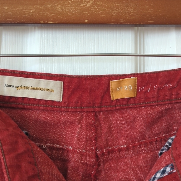 Pilcro Anthropologie Hyphen Classic Mid Rise Cut Off Denim Bermuda Shorts Red 29 - Picture 4 of 10